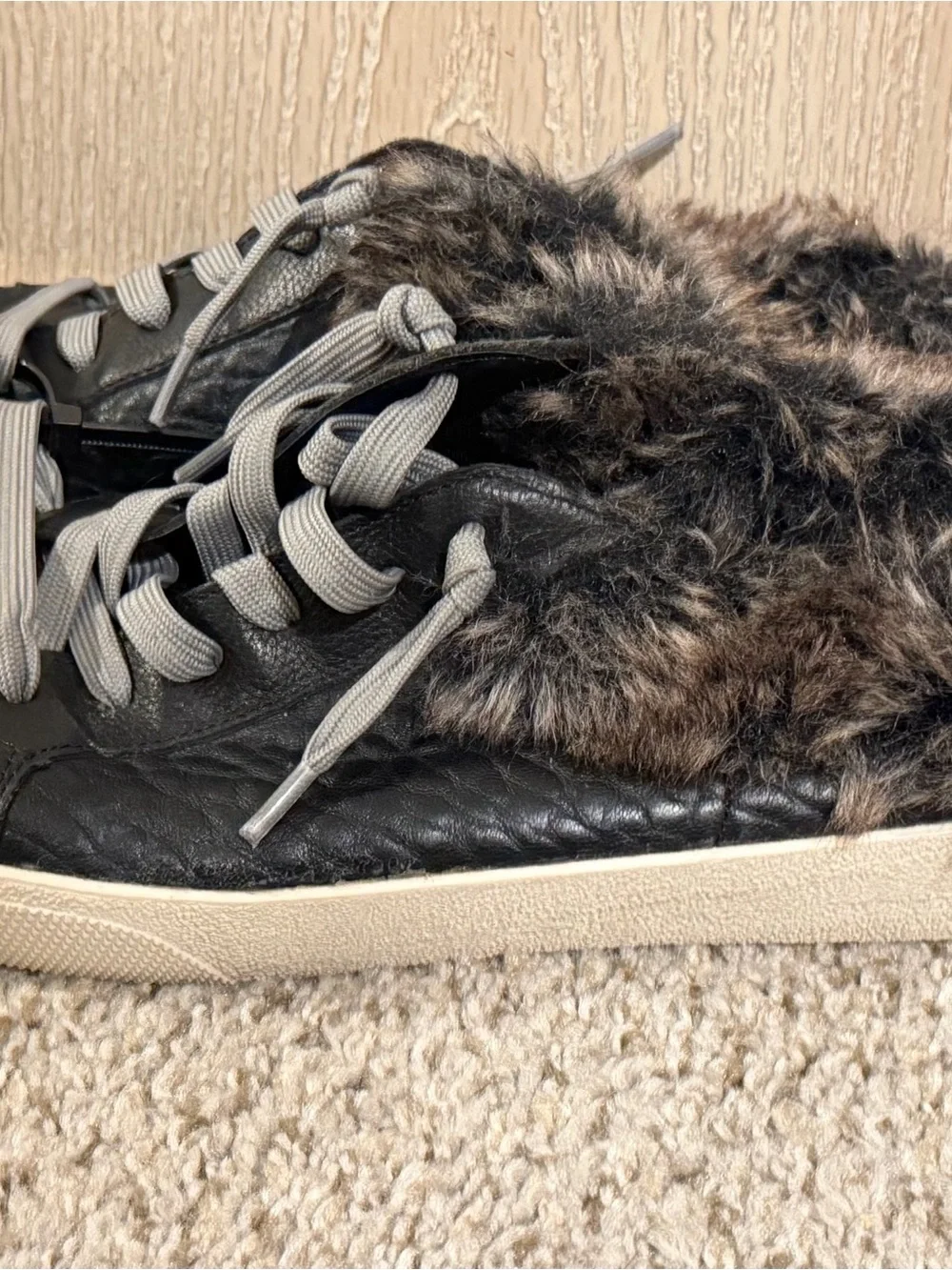 Vince Camuto Black Faux-Fur Trim Lace-Up Sneakers Mules